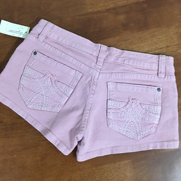 Juniors/Ladies Denim Shorts - Picture 2 of 5